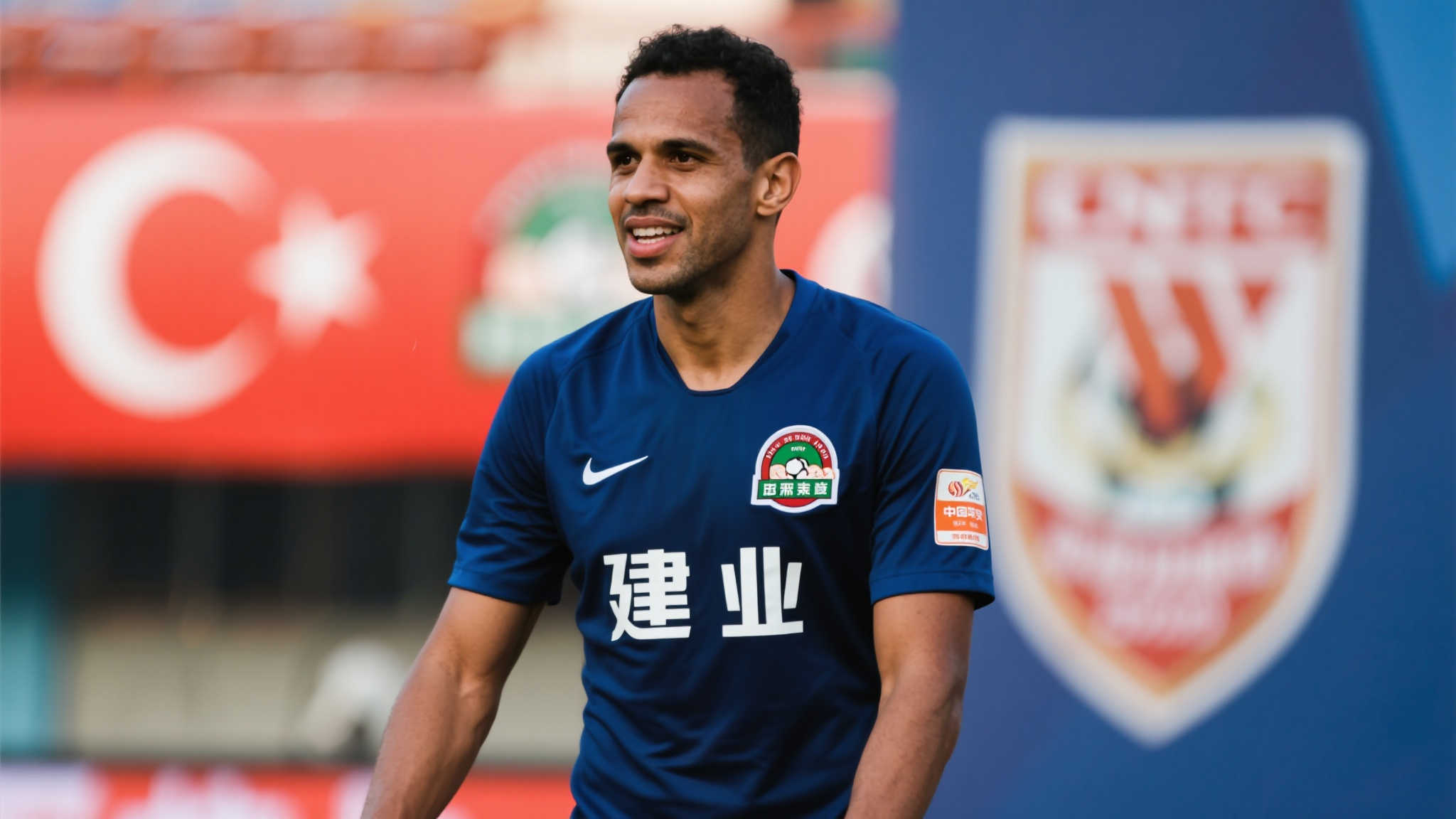 土媒：土甲金靴韦斯利·莫赖斯或将转会深圳新鹏城